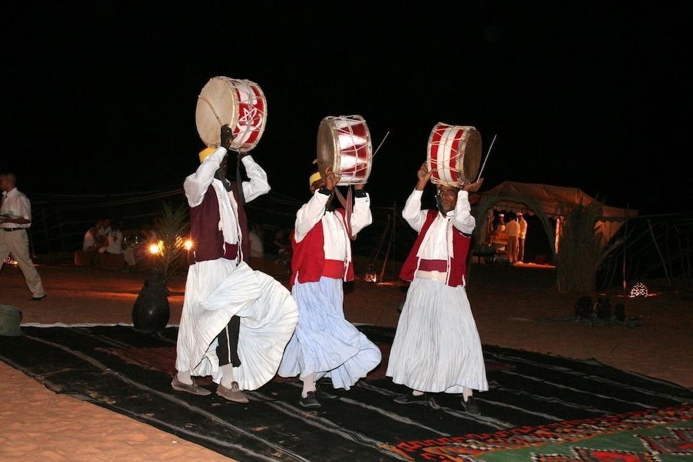 Campement Yadis Ksar Ghilane 外观 照片